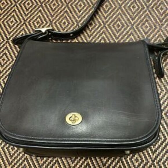 Coach Handbags - Vintage Coach Stewardess Bag  -black 9525